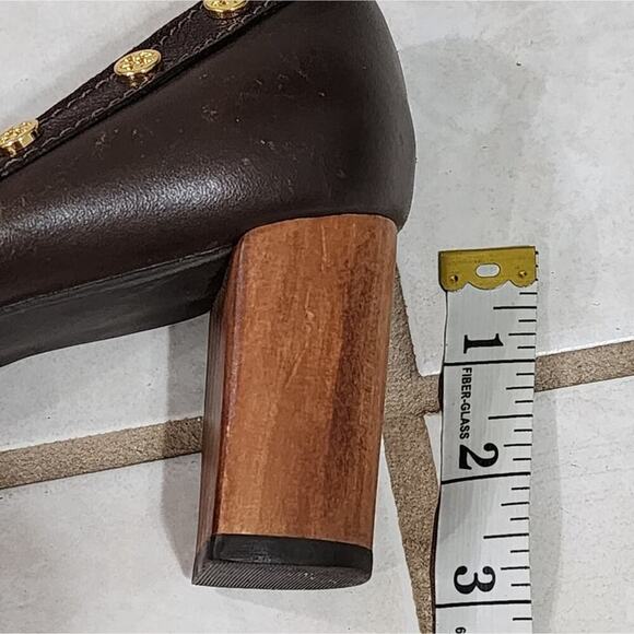 Tory Burch Brown Leather Studded Heels Wood Block Heel Pumps Size 8.5 - Picture 9 of 10